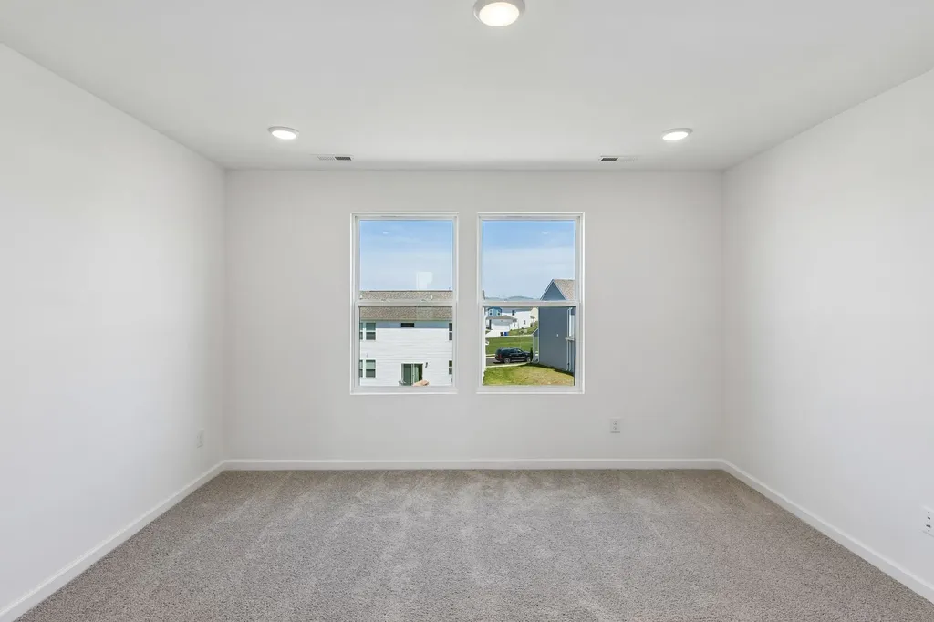 3284 Barrel Oak Pass Columbia TN 38401