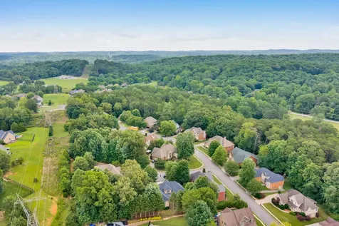 9237 Leaf Brook Lane Apison TN 37302