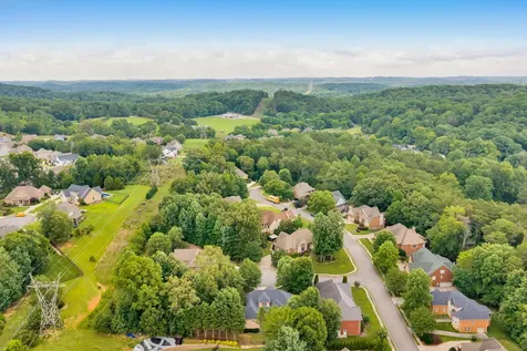 9237 Leaf Brook Lane Apison TN 37302