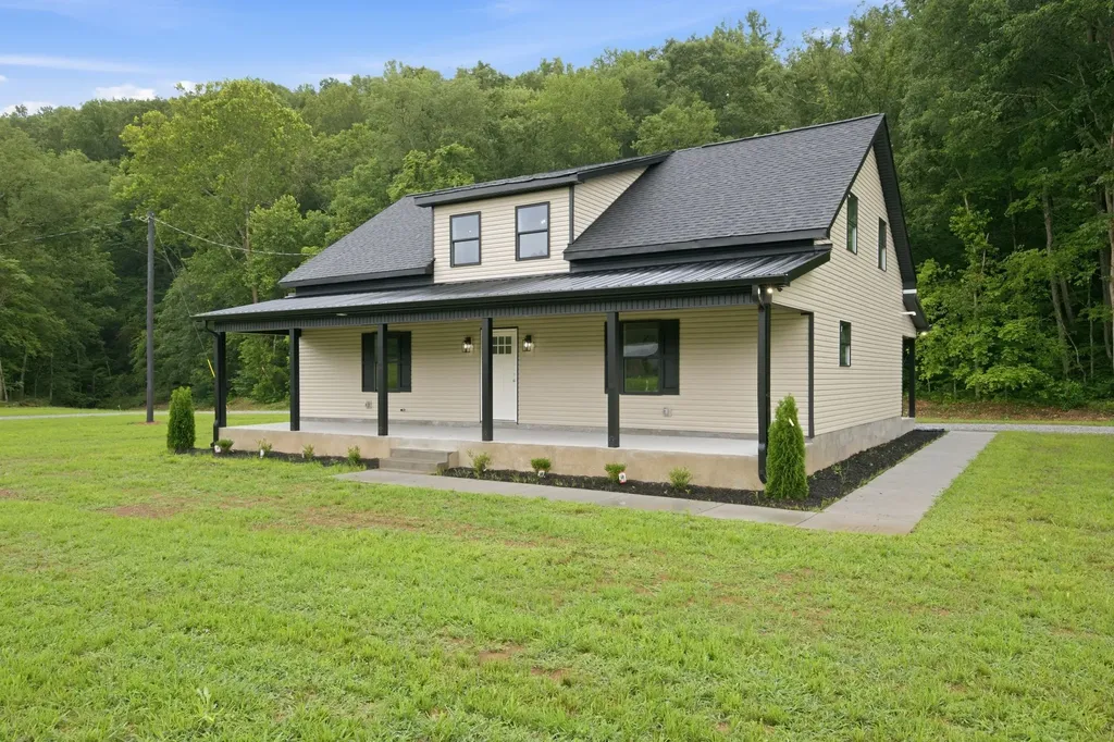 2750 New Dry Hollow Road Cumberland Furnace TN 37051