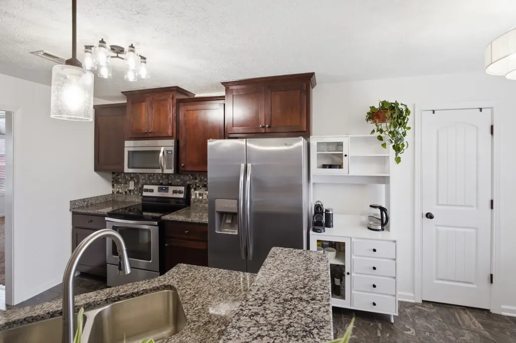 1060 Henry Place Boulevard Clarksville TN 37042