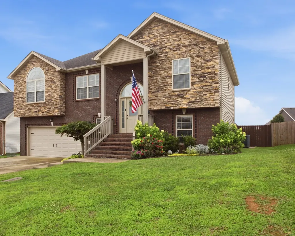 1060 Henry Place Boulevard Clarksville TN 37042