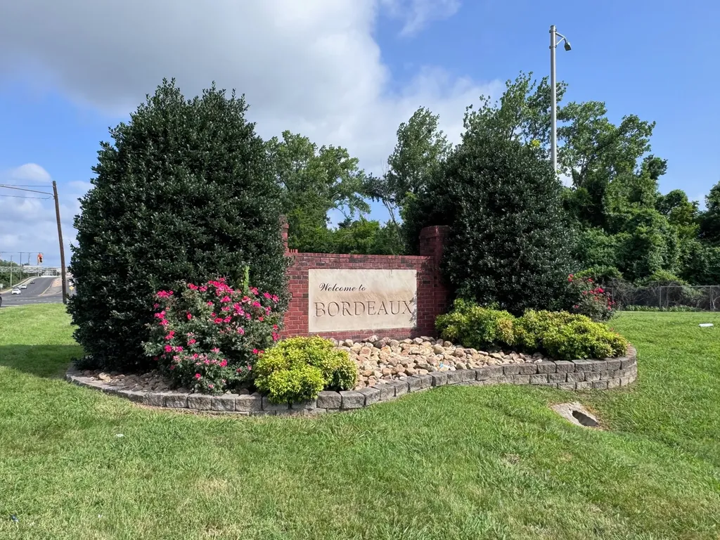 4301 Golden Hills Drive Nashville TN 37218