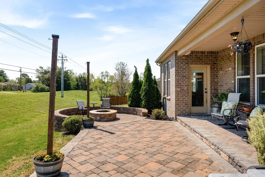5219 Giardino Drive Mount Juliet TN 37122