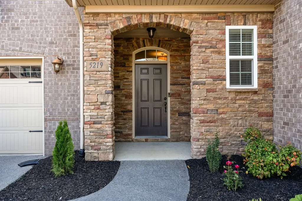 5219 Giardino Drive Mount Juliet TN 37122