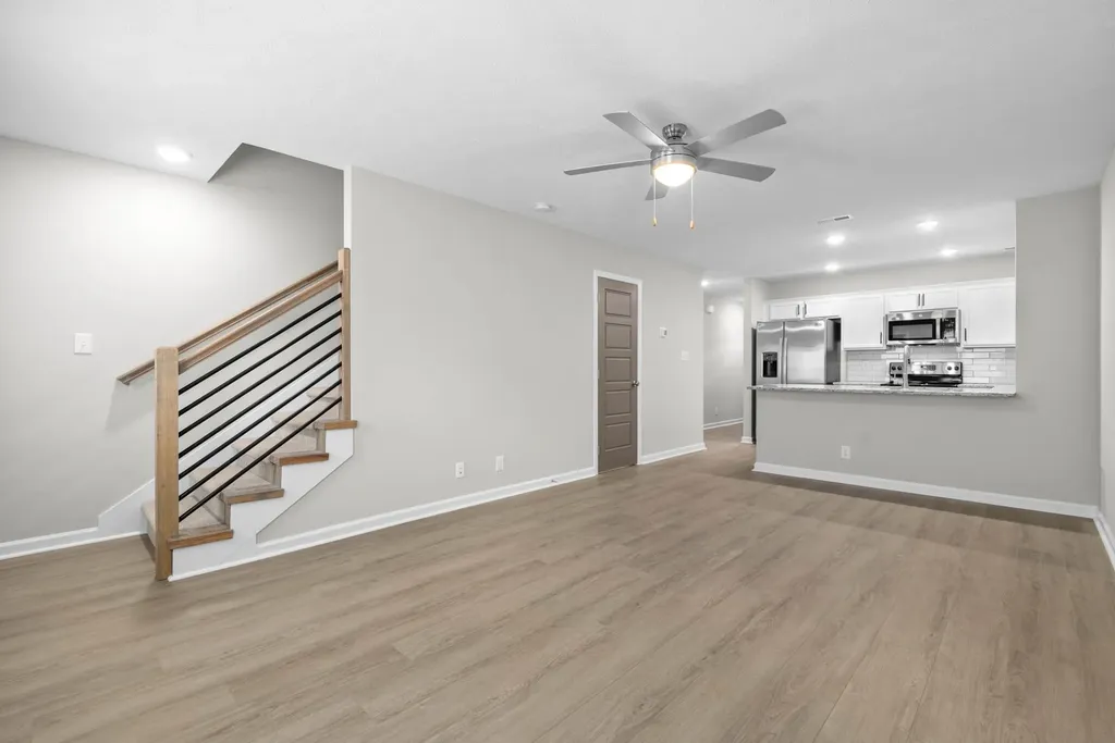 307 Longshadow Trail Clarksville TN 37043