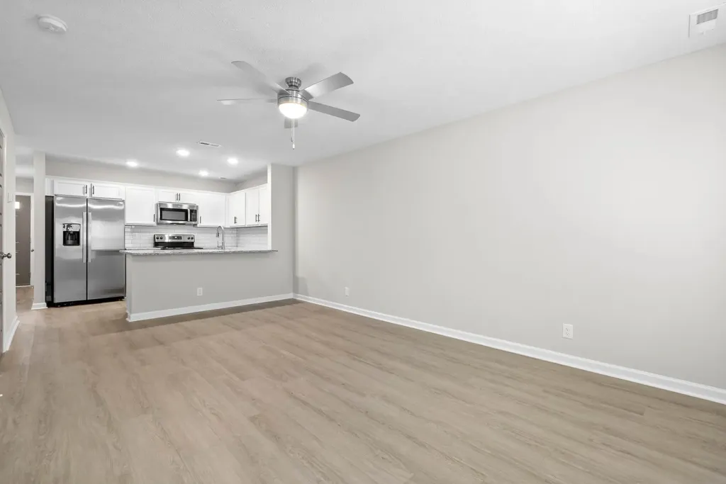 307 Longshadow Trail Clarksville TN 37043