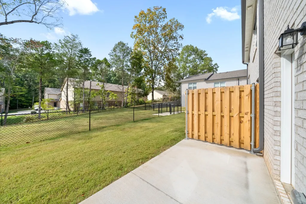 307 Longshadow Trail Clarksville TN 37043
