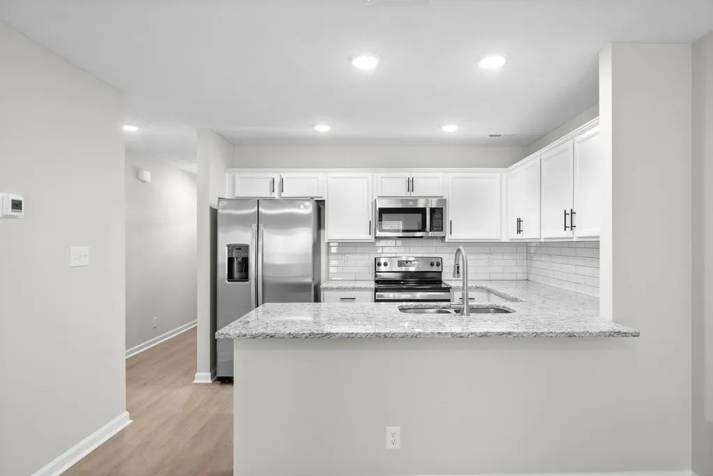 307 Longshadow Trail Clarksville TN 37043