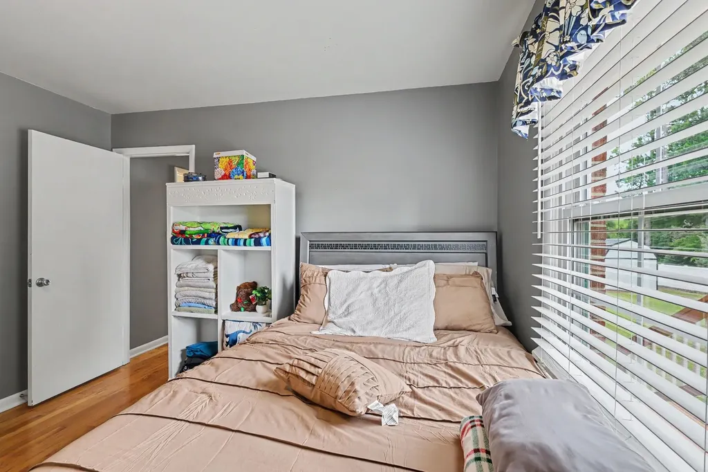 2306 Thomas Avenue Columbia TN 38401