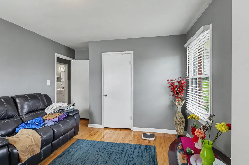 2306 Thomas Avenue Columbia TN 38401