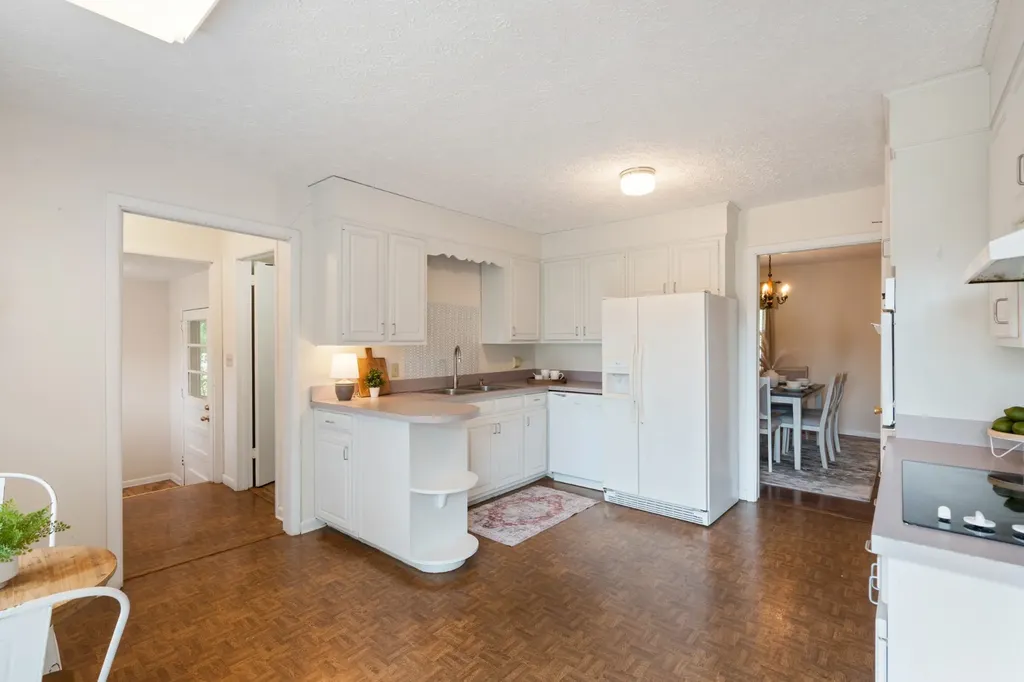 2054 Ridgecrest Circle Dickson TN 37055