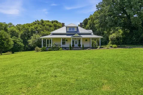 1641 Old Fayetteville Highway Lynchburg TN 37352