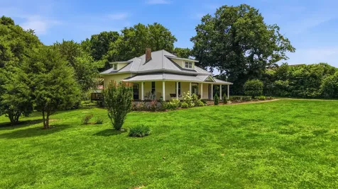 1641 Old Fayetteville Highway Lynchburg TN 37352