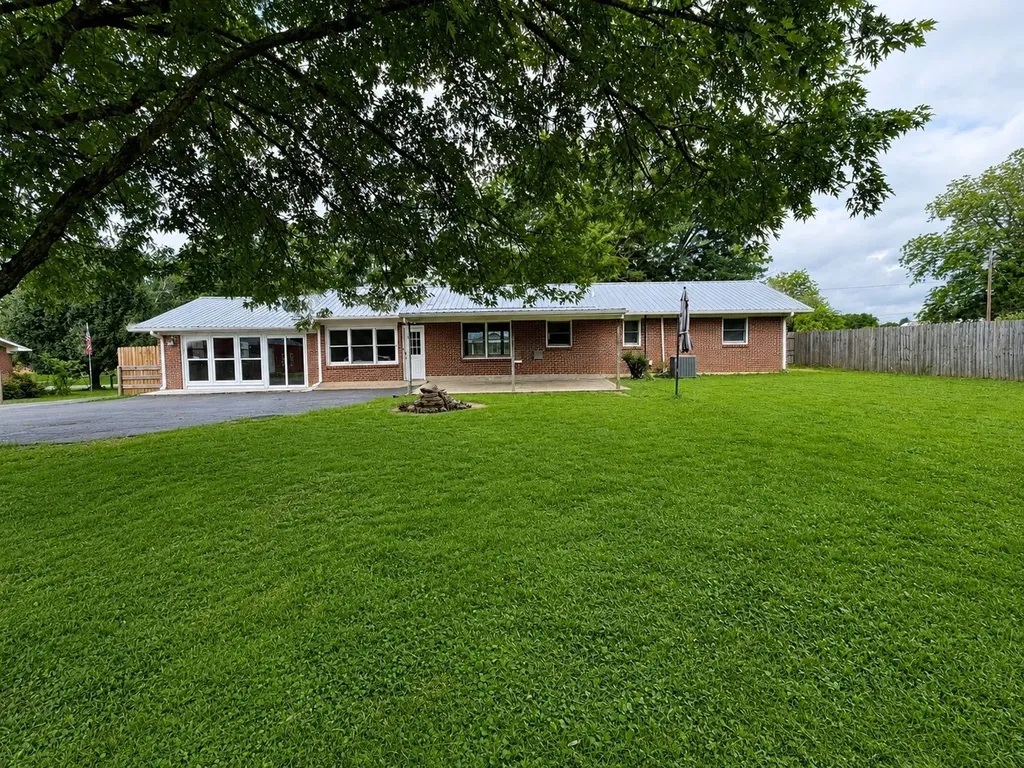 87 Eaton Lane Manchester TN 37355