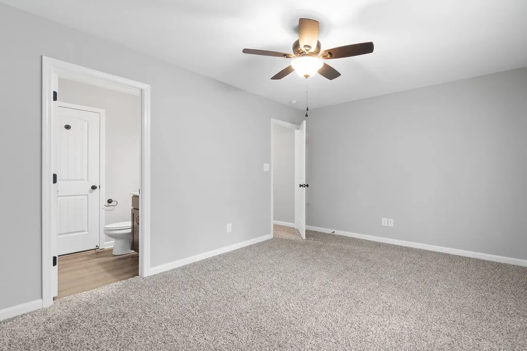 223 Smithson Lane Clarksville TN 37040