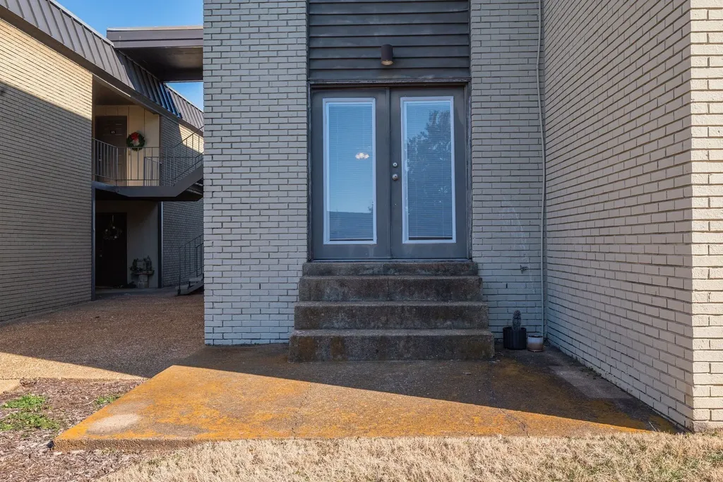 6680 Charlotte Pike Nashville TN 37209