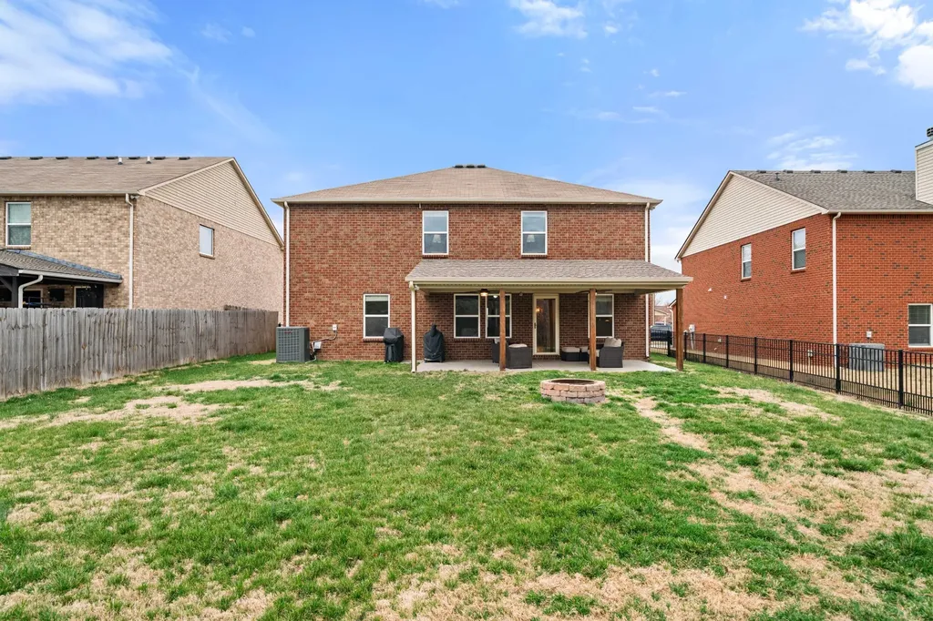 1003 Benwick Road Hendersonville TN 37075