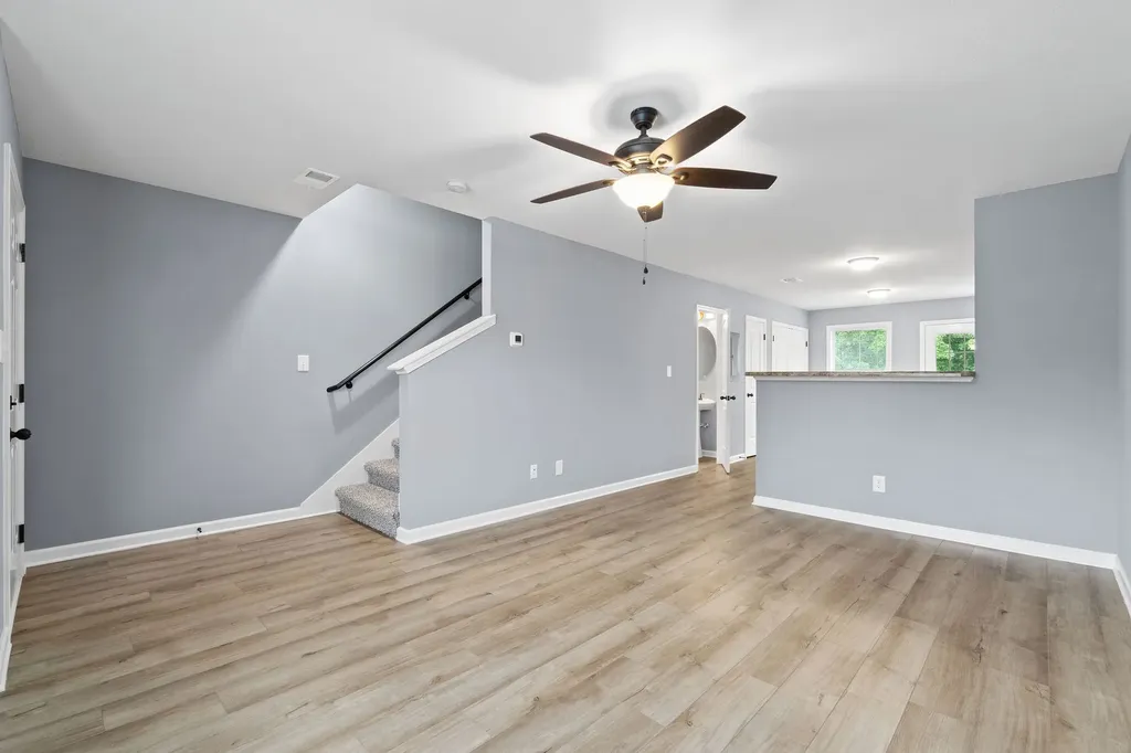 288 Smithson Lane Clarksville TN 37040