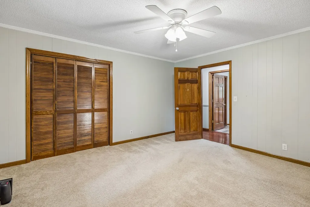 1533 Iron Bridge Road Columbia TN 38401