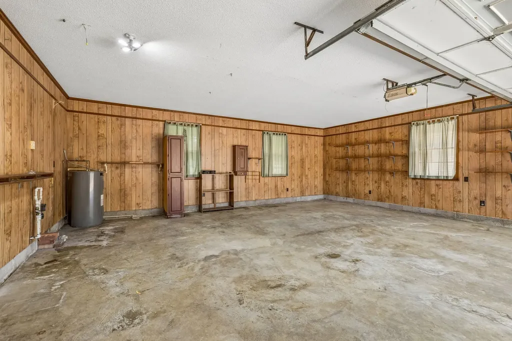1533 Iron Bridge Road Columbia TN 38401