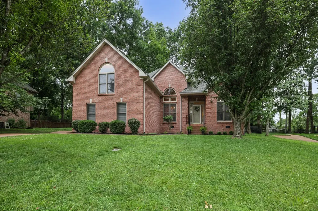 5860 Seven Points Trace Hermitage TN 37076