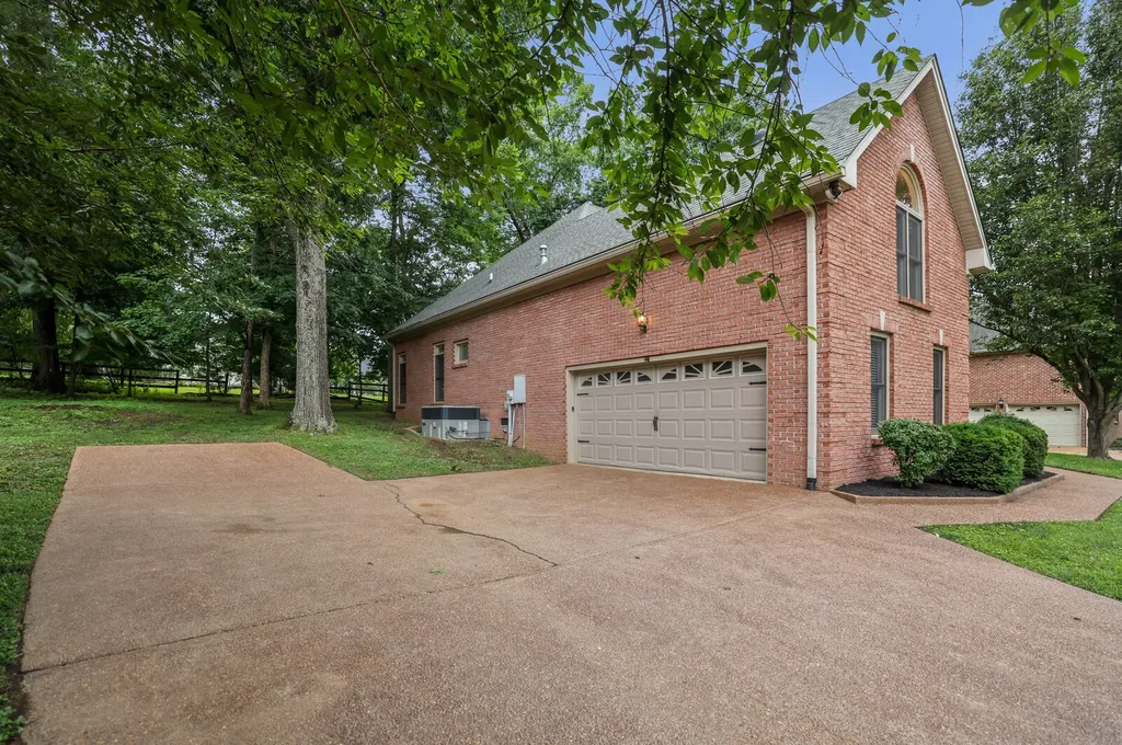 5860 Seven Points Trace Hermitage TN 37076