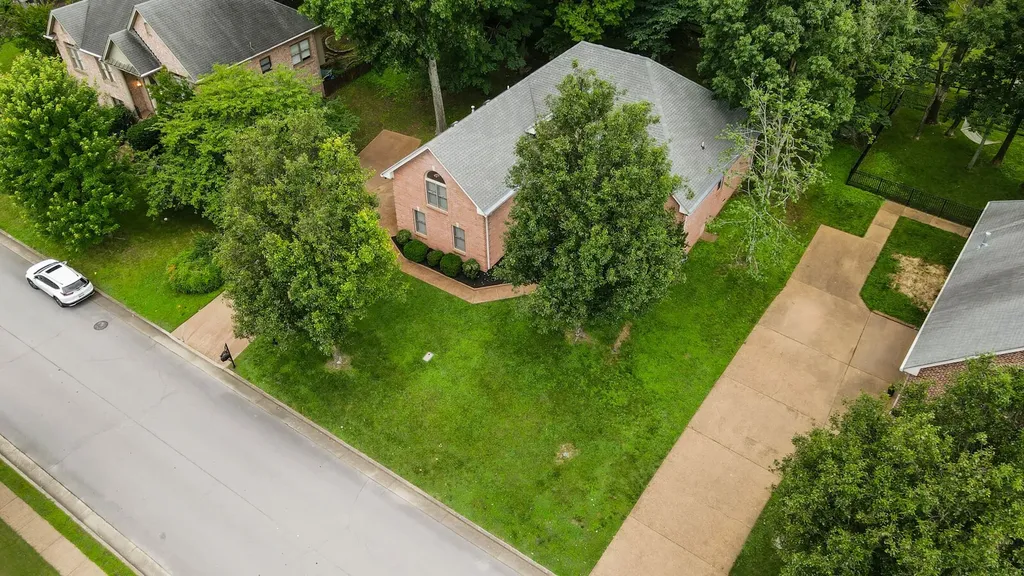5860 Seven Points Trace Hermitage TN 37076