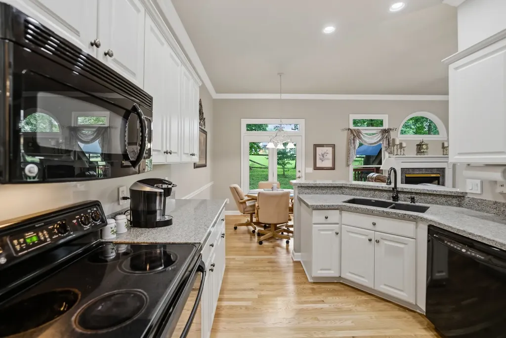 5860 Seven Points Trace Hermitage TN 37076