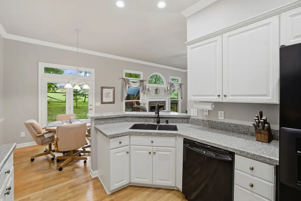 5860 Seven Points Trace Hermitage TN 37076