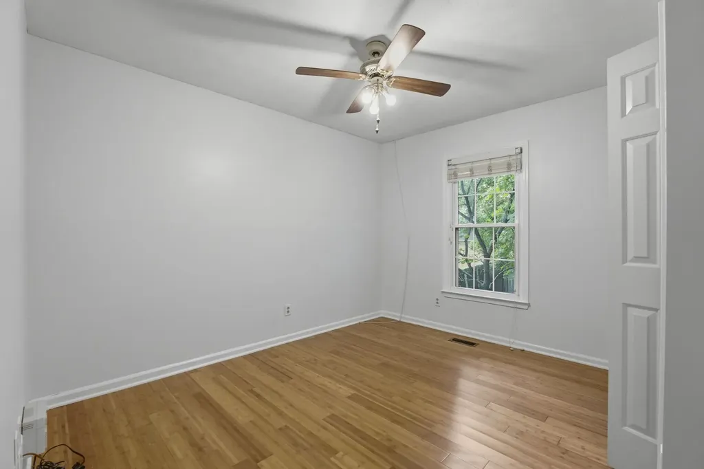 609 Knollwood Drive La Vergne TN 37086