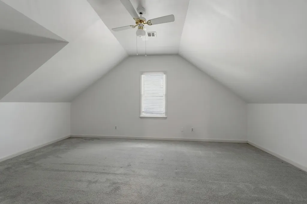 609 Knollwood Drive La Vergne TN 37086