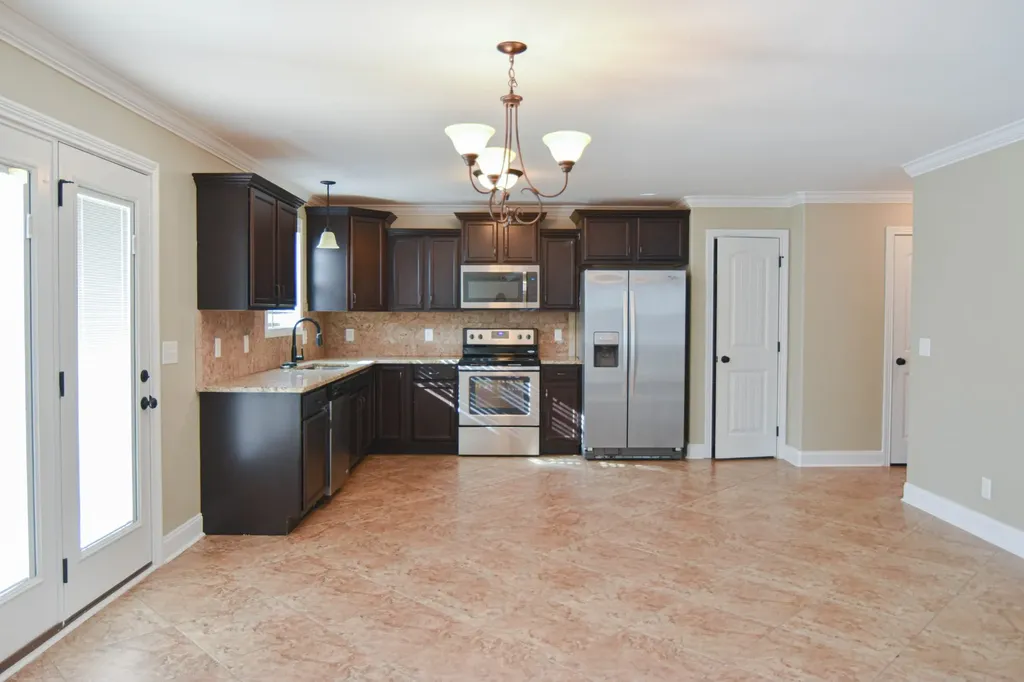 3640 Fox Tail Drive Clarksville TN 37040