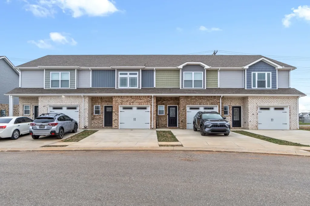352 Fallow Lane Clarksville TN 37040