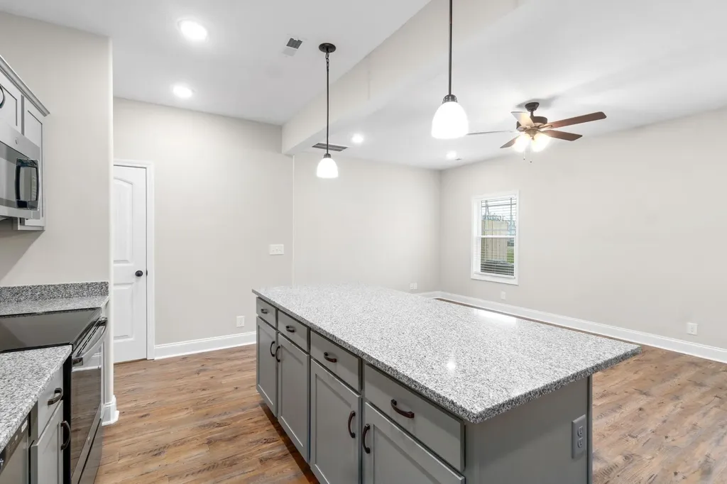 352 Fallow Lane Clarksville TN 37040