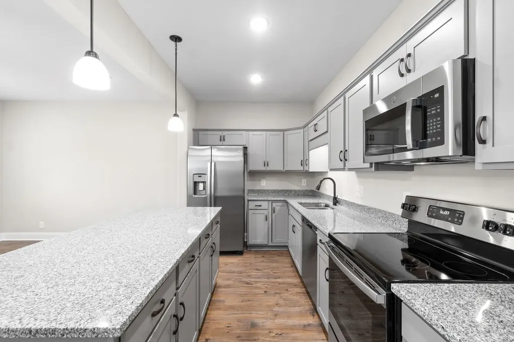 352 Fallow Lane Clarksville TN 37040