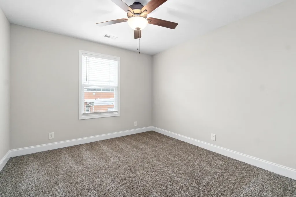 352 Fallow Lane Clarksville TN 37040