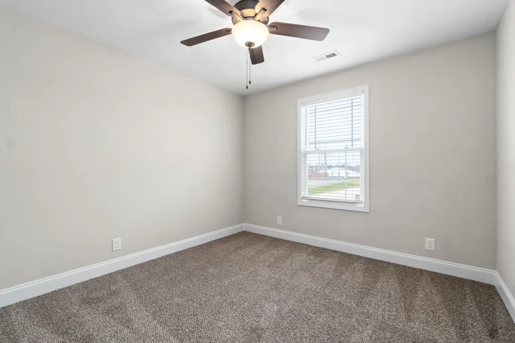 352 Fallow Lane Clarksville TN 37040