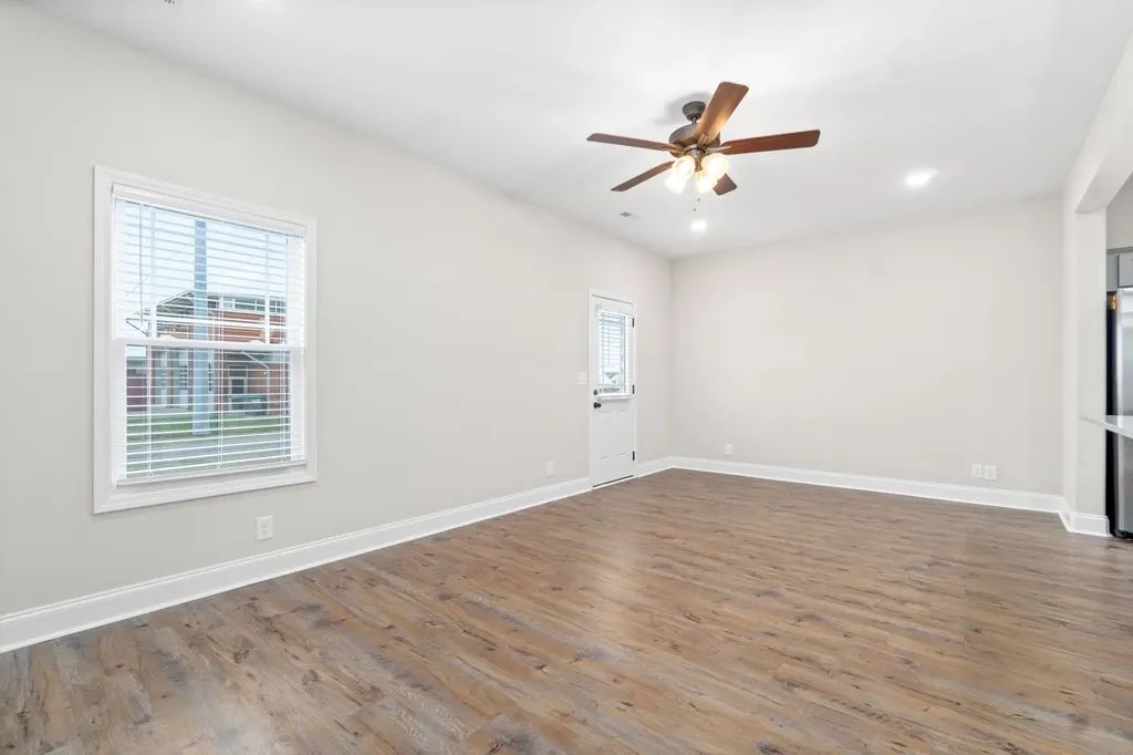 352 Fallow Lane Clarksville TN 37040