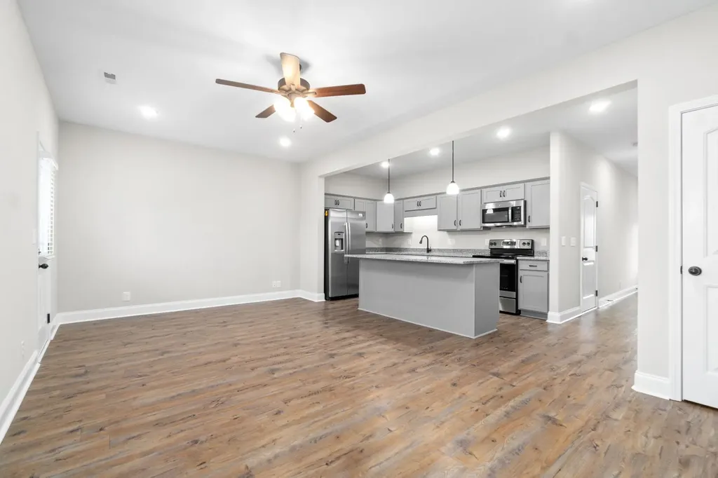 352 Fallow Lane Clarksville TN 37040