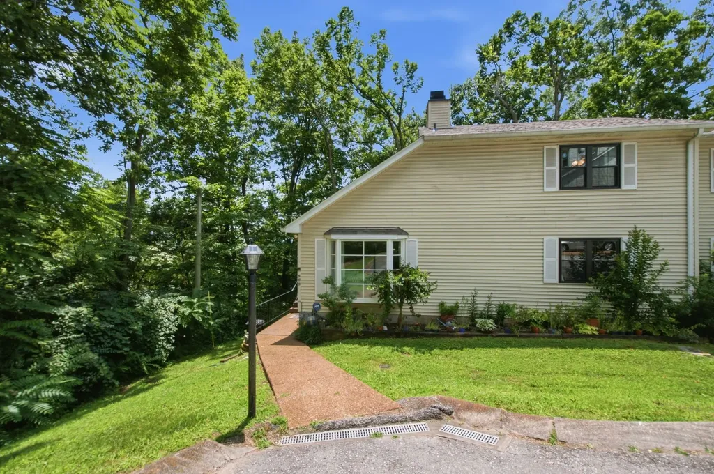 500 Stacy Square Terrace Nashville TN 37221
