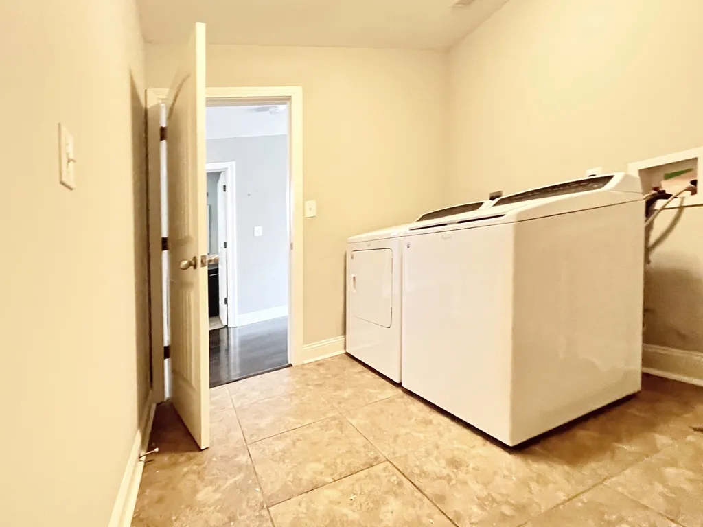 3703 Windmill Court Clarksville TN 37040