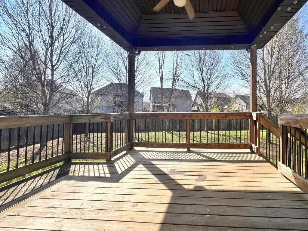 3703 Windmill Court Clarksville TN 37040