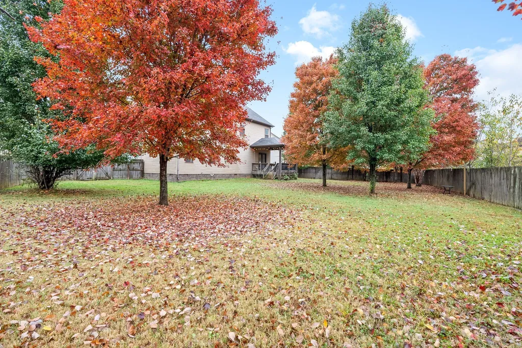 3703 Windmill Court Clarksville TN 37040