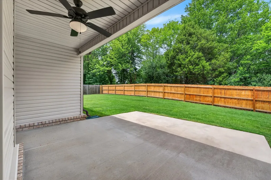513 Wingfield Court Clarksville TN 37043