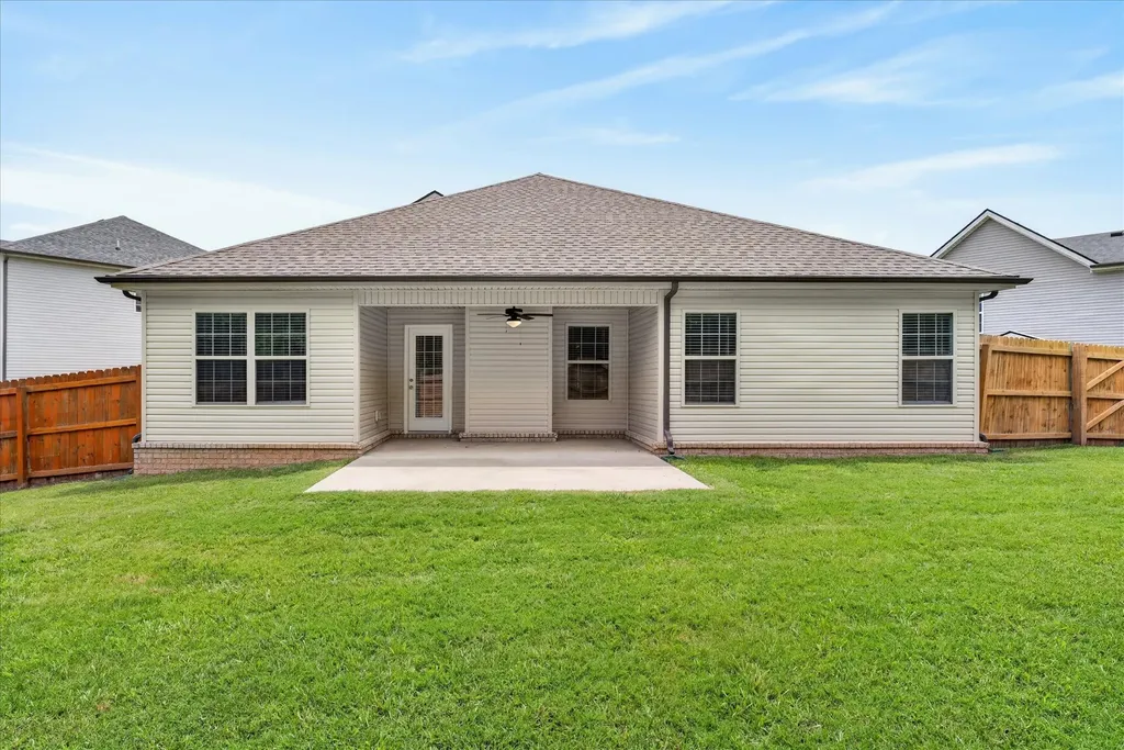 513 Wingfield Court Clarksville TN 37043