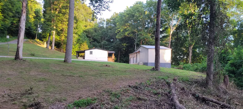 7214 Plunders Creek Road Dickson TN 37055