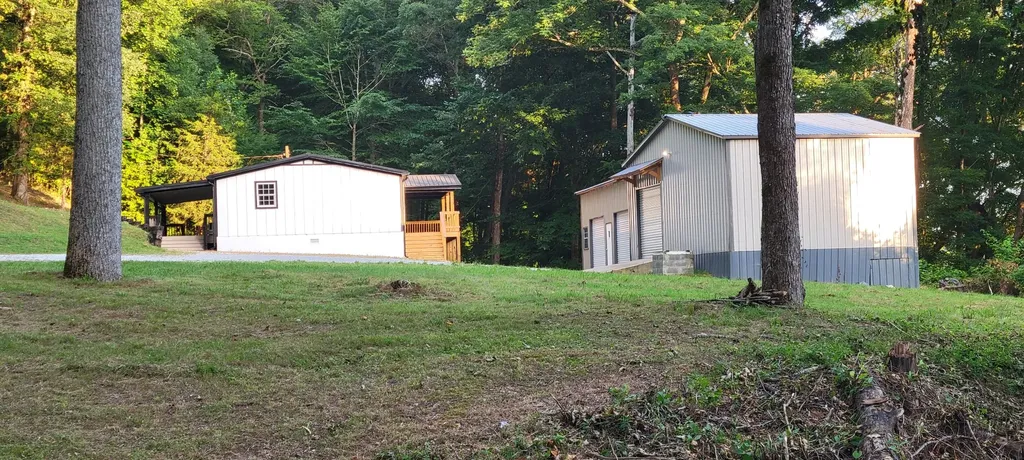 7214 Plunders Creek Road Dickson TN 37055