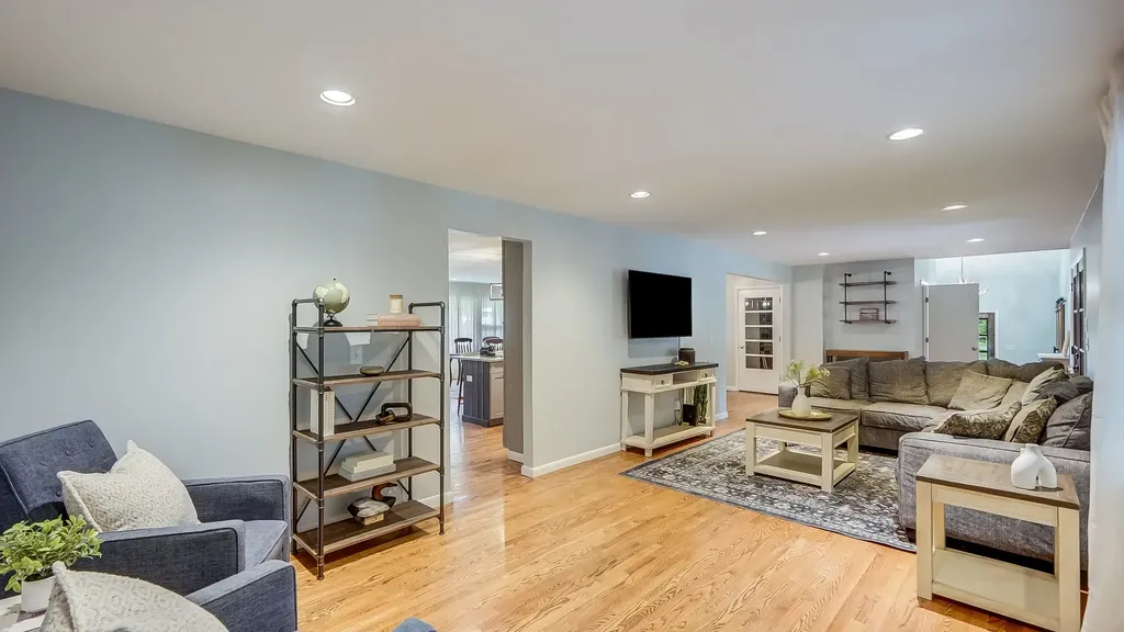 824 Clematis Drive Nashville TN 37205
