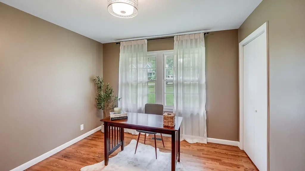 824 Clematis Drive Nashville TN 37205
